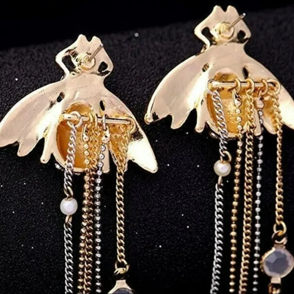 π π Betsey Johnson Bumble Bee Multi-Chain Tassel Earrings Pink Gold - Picture 6 of 8